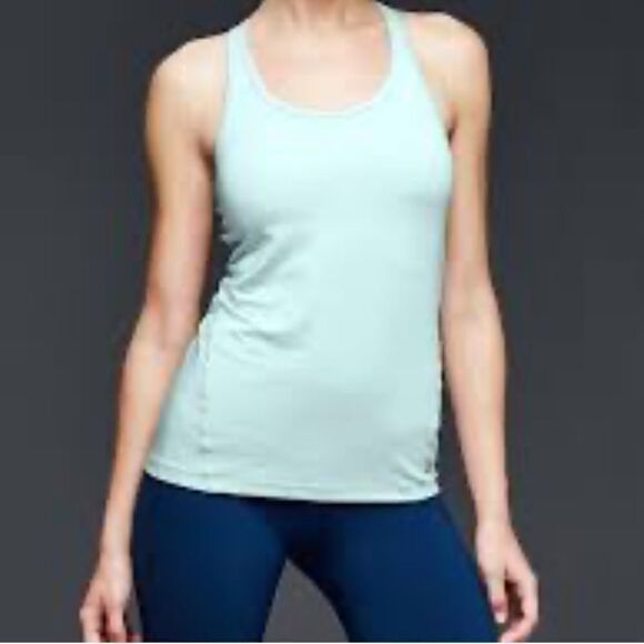 NWT GapFit Breathe Stappy Self Tank Top - Picture 1 of 4